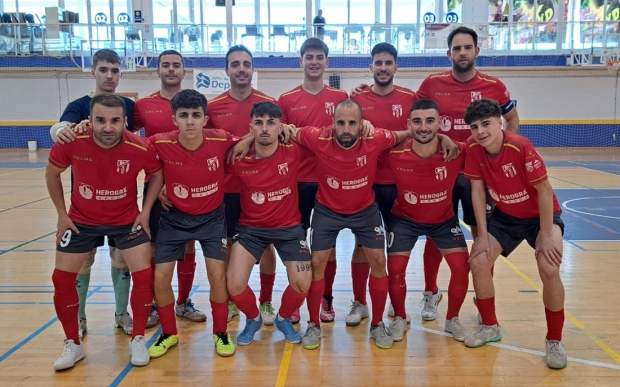 Equipo del Albolote Herogra en la cancha del CD Universidad de Málaga (ALBOLOTE FUTSAL)