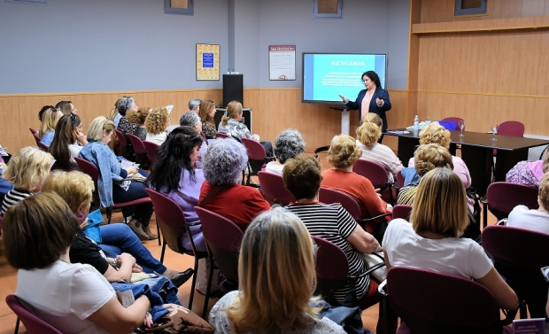 Charla sobre fibromialgia