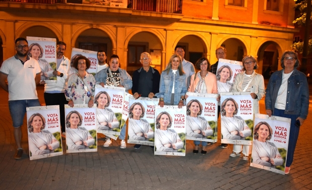 Los socialisatas piden el voto en el inicio de la campaña electoral de las europeas 