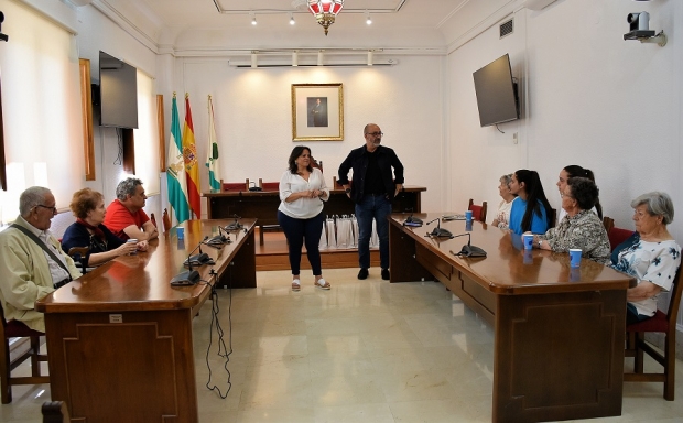 Visita de los usuarios de Catedi a las dependencias municipales 