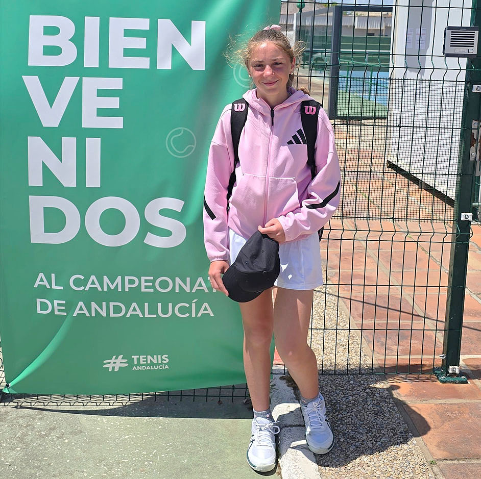 Ana Carmen Rodríguez en las instalaciones del club Linense donde se desarrolló el Campeonato de Andalucía Ana Carmen Rodríguez en las instalaciones del club Linense donde se desarrolló el Campeonato de Andalucía