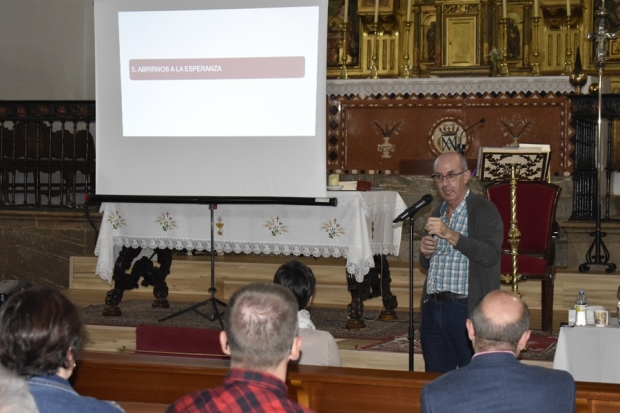 Un momento de la conferencia de Diego Molina