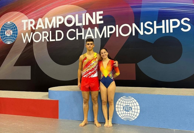 Cristian García junto a María Mudarra, representación andaluza 